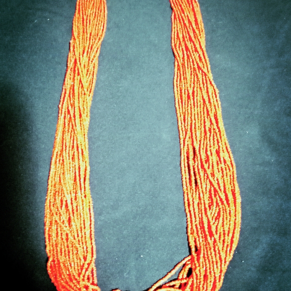 Vintage, Elegant Native American Multi-Strand Coral Beaded Necklace - Picture 4 of 4